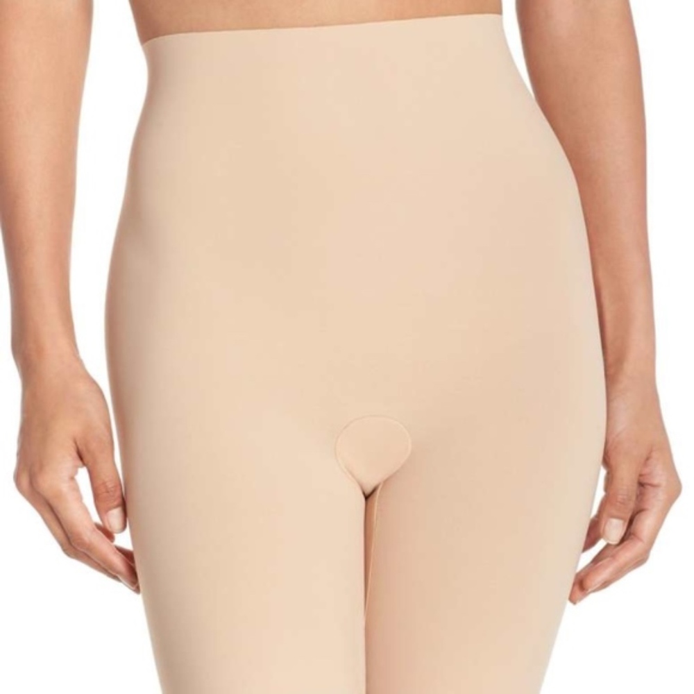 NEW Commando Control High Waist Shaping Shorts